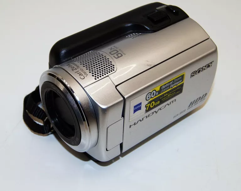 KAMERA CYFROWA SONY DCR-SR38E