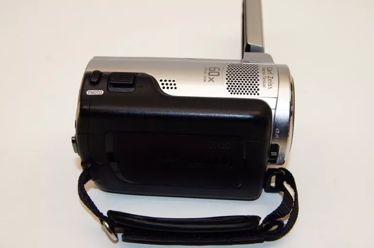 KAMERA CYFROWA SONY DCR-SR38E