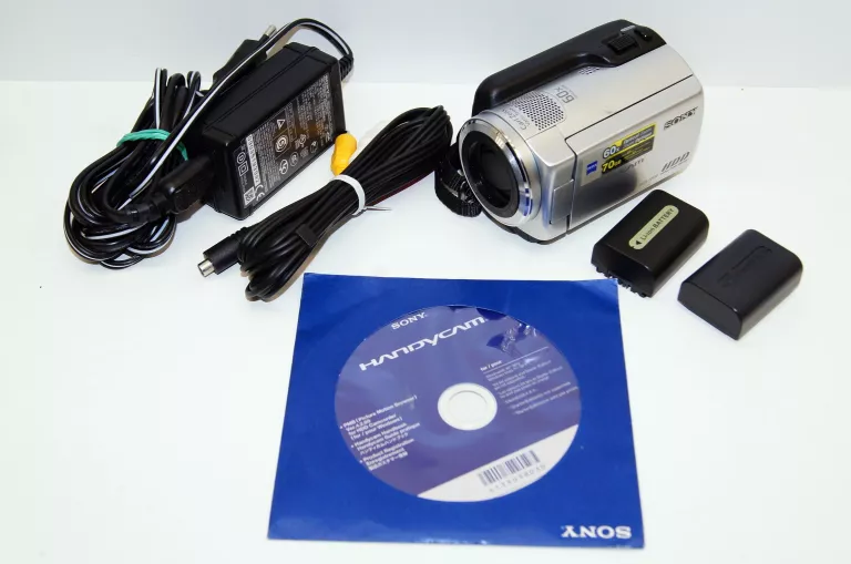 KAMERA CYFROWA SONY DCR-SR38E