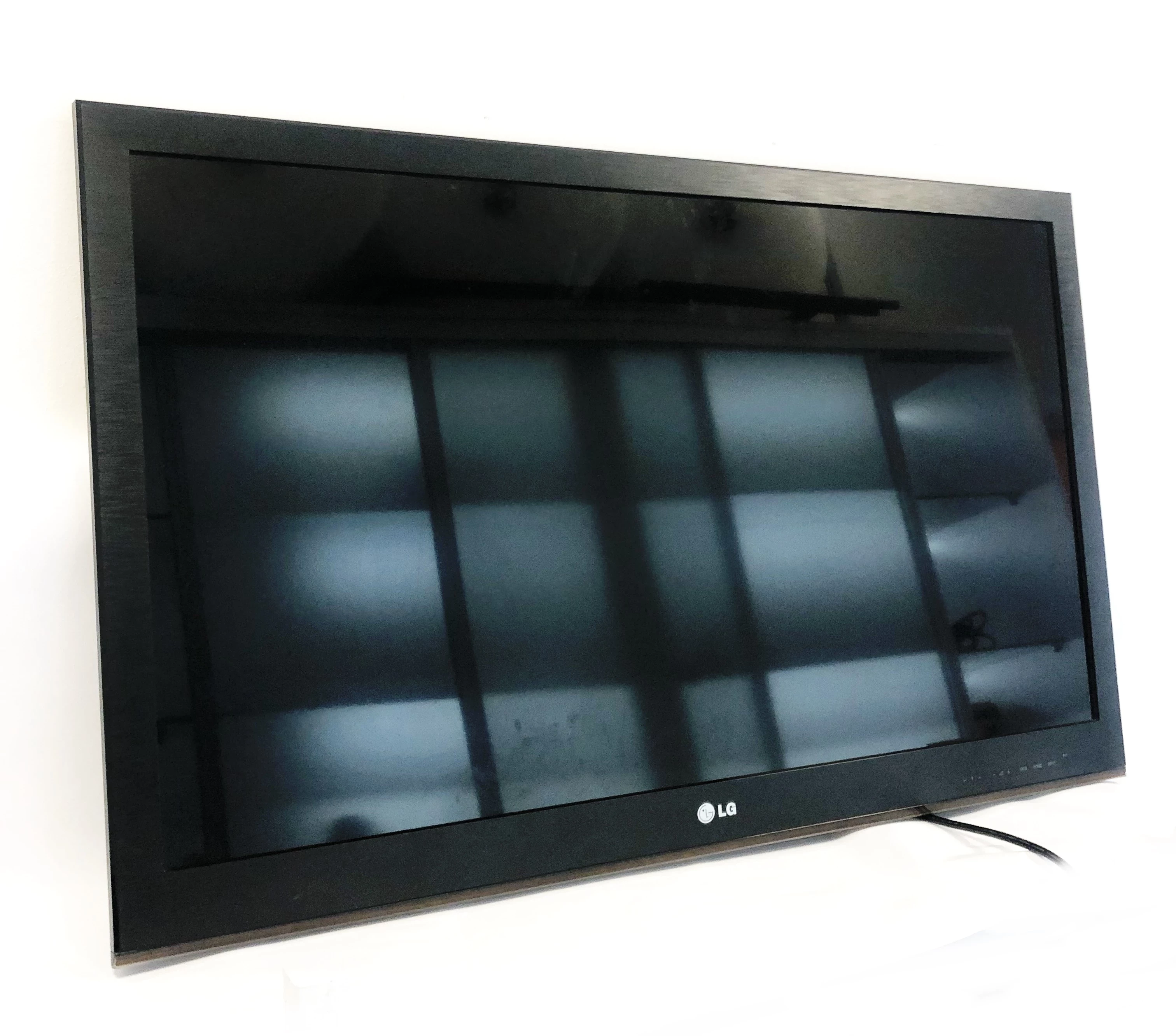 telewizor-lg-37lv3550-stan-uzywany