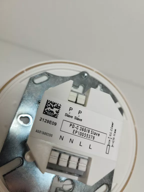 czujnik-ruchu-esylux-pd-c-3608-stan-11323-2