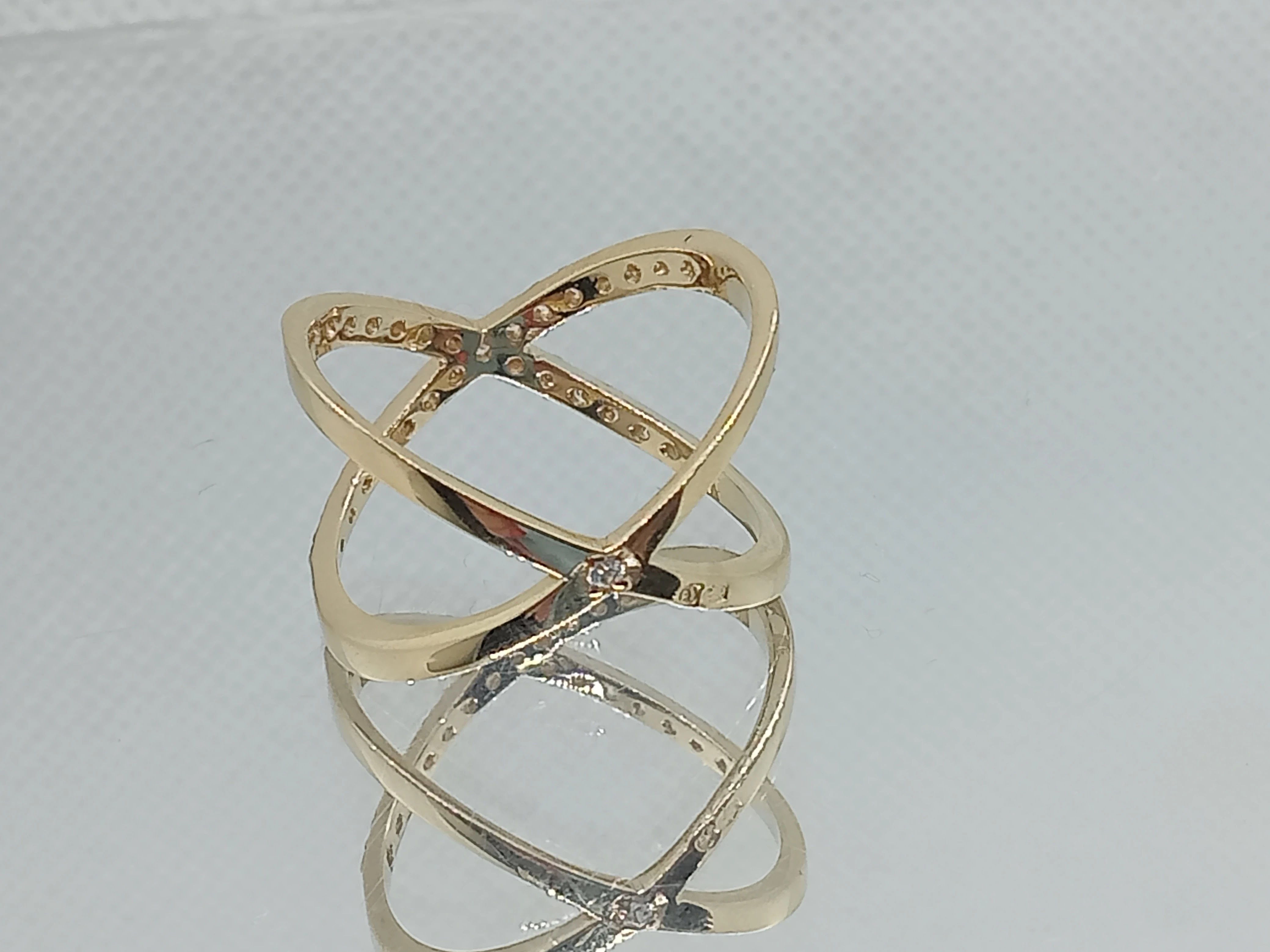 zloty-pierscionek-nieskonczonosc-z-cyrkoniami-585-kamien-inny-kamien