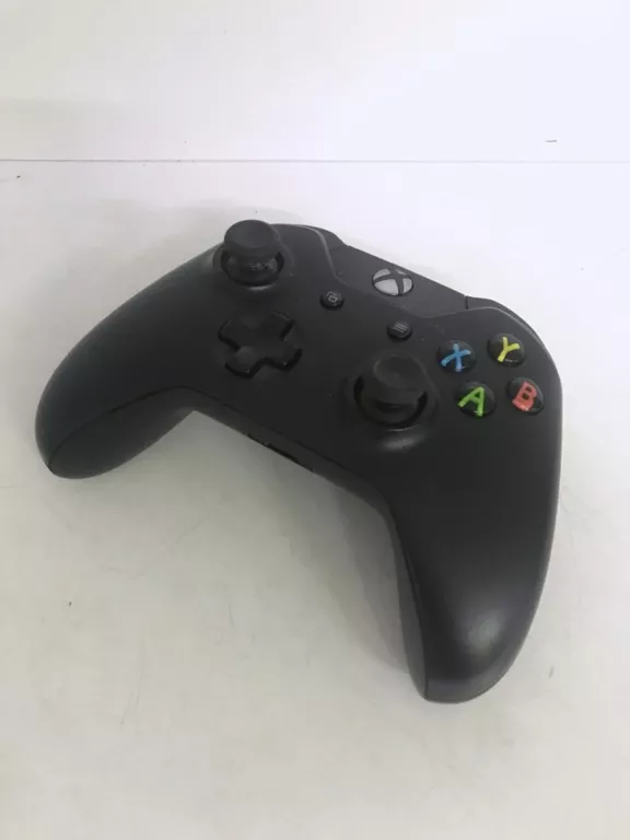 PAD XBOX ONE CZARNY ORYGINALNY