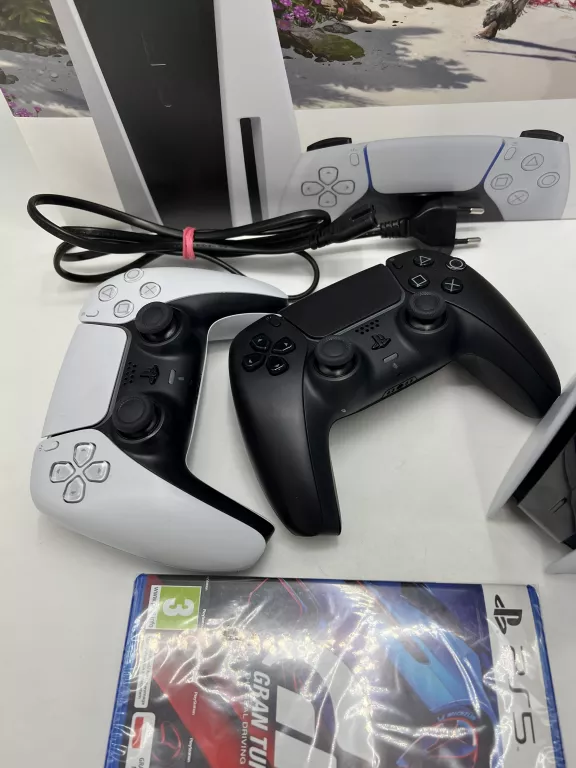 KONSOLA SONY PS5 1TB/2 PADY/GRA