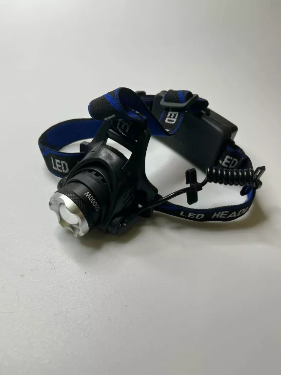 LATARKA CZOŁOWA LED HEADLIGHT PLUS DWIE ŁADOARKI