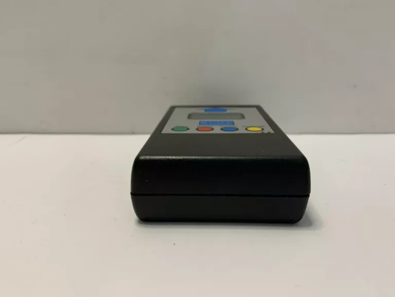 MIERNIK GRUBOŚCI LAKIERU MGR-10-S-FE POLECAM