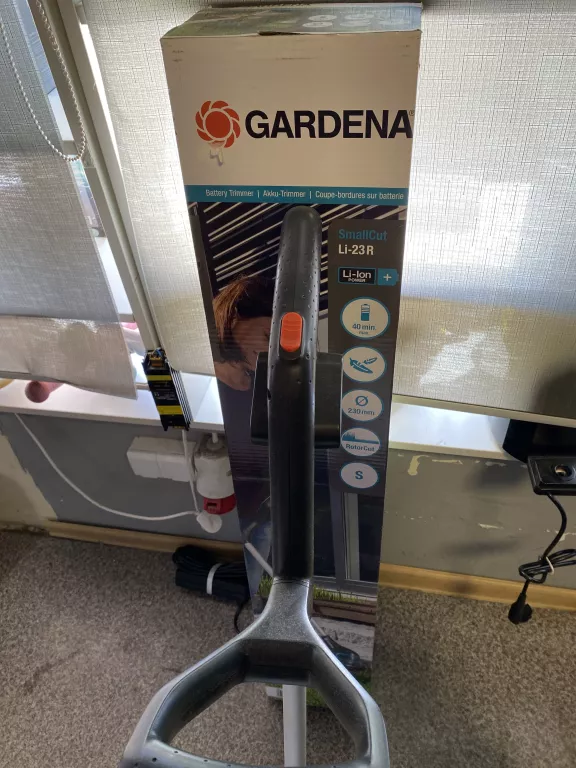 PODKASZARKA AKUMULATOROWA GARDENA SMALLCUT LI-23R | Kosy i podkaszarki ...