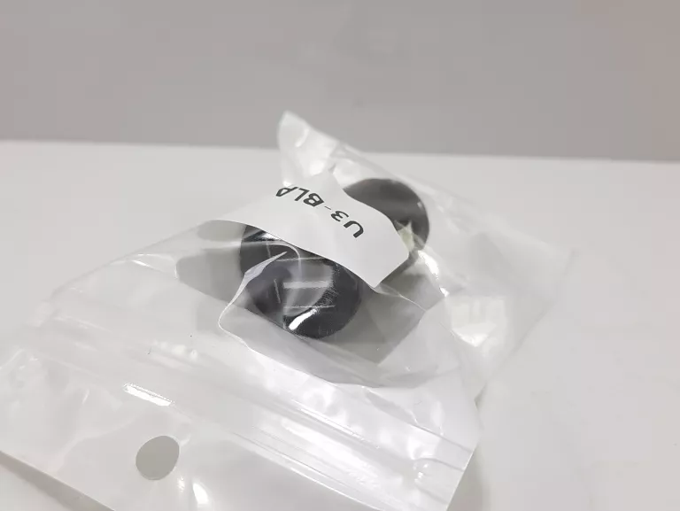 21ladowarka-samochodowa-usb-loombard-5v-1000ma-glogowska-35a-poznan-ska-x