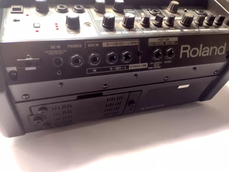 GŁOŚNIK/PIEC GITAROWY ROLAND CUBE STREET EX