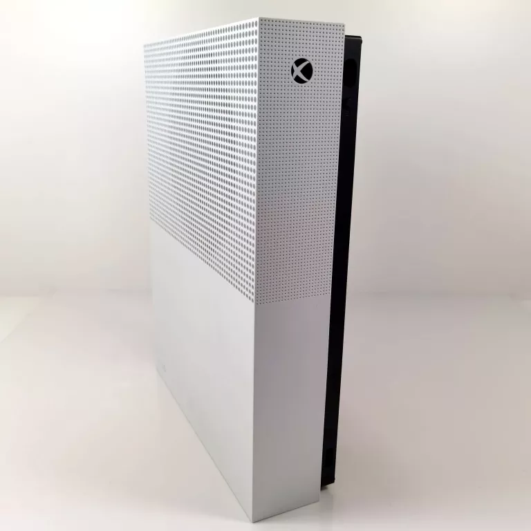 konsola-xbox-one-s-1tb-all-digital-1681-gry-w-zestawie-nie