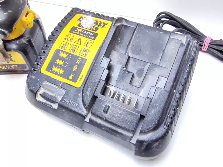WKRĘTARKA DEWALT DCD985/2 BATERIE/ŁADOWARKA