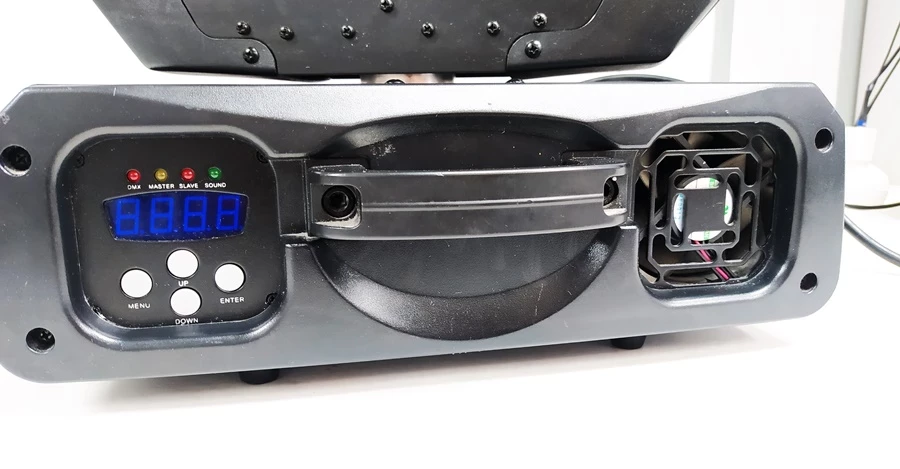 lampa-estradowa-img-stage-line-twist-254-stan-uzywany