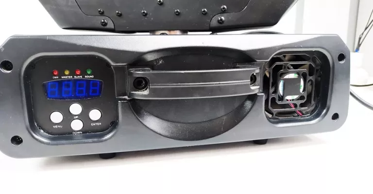 lampa-estradowa-img-stage-line-twist-254-stan-uzywany