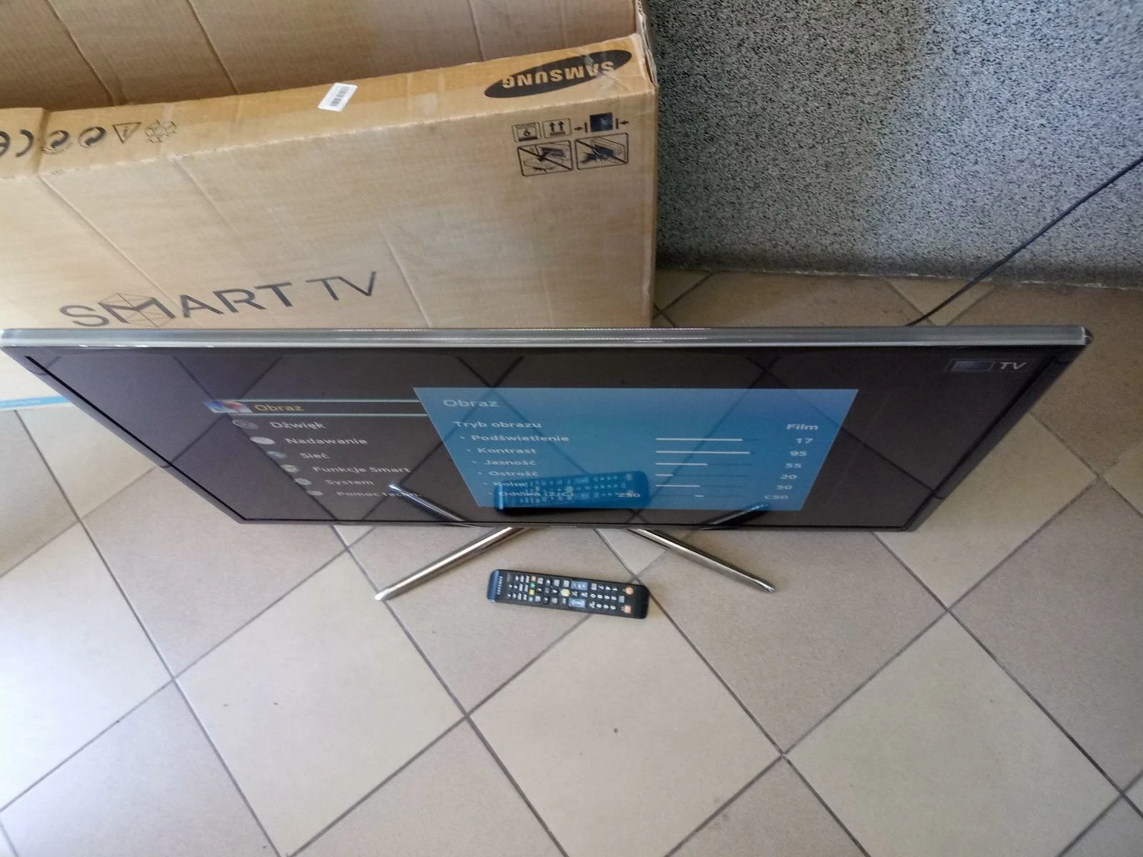 telewizor-smart-tv-samsung-ue40f6320aw-przekatna-ekranu-cale-40