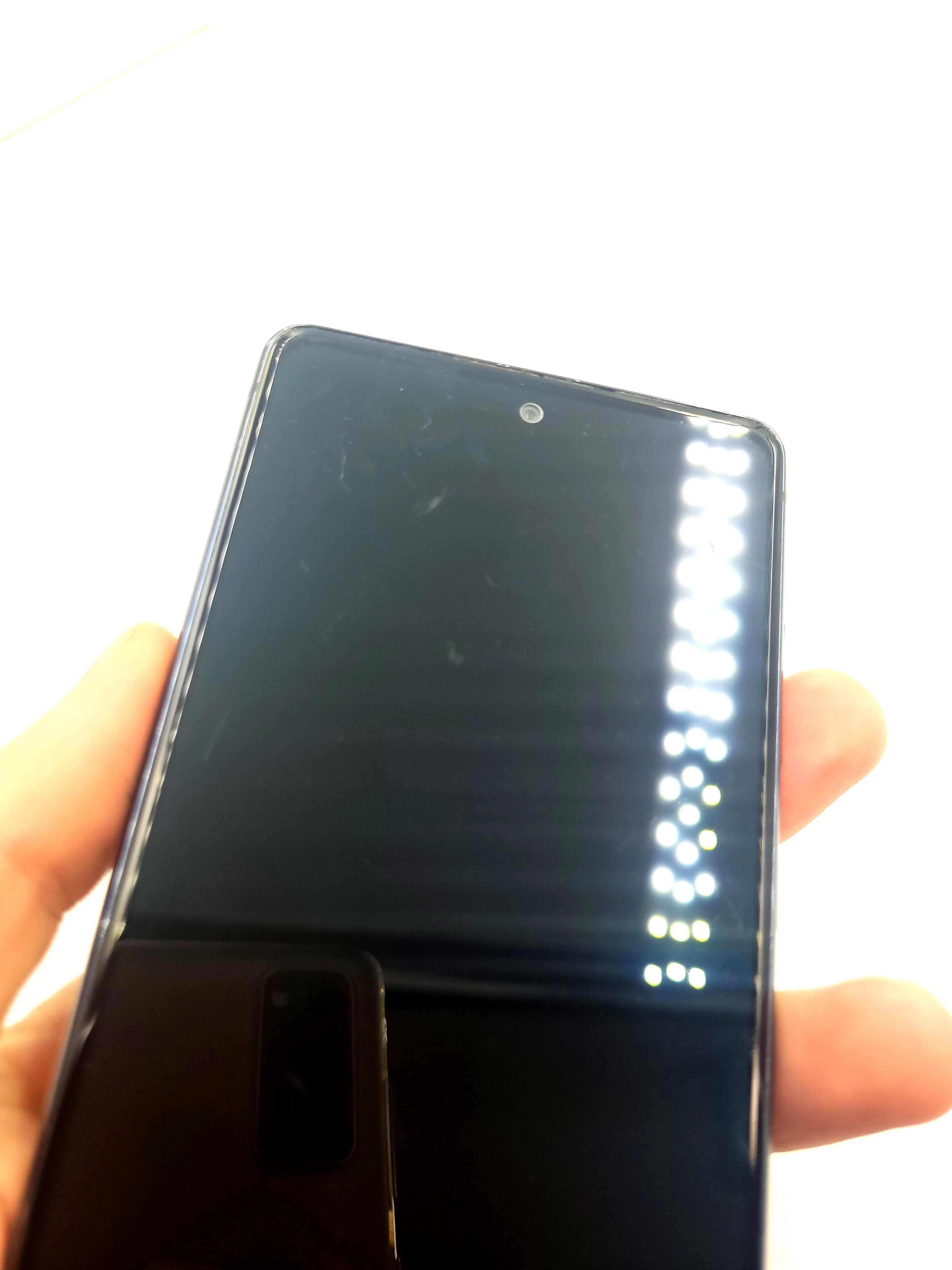 telefon-samsung-galaxy-s20-fe-5g-komplet-system-operacyjny-android