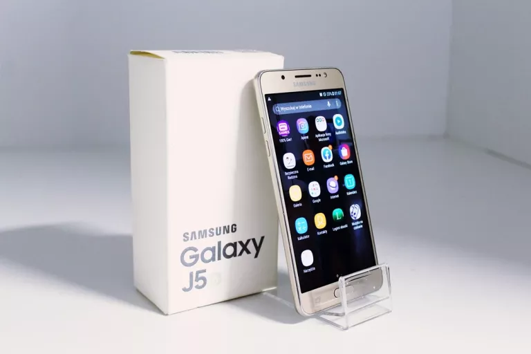 TELEFON SAMSUNG GALAXY J5 2016