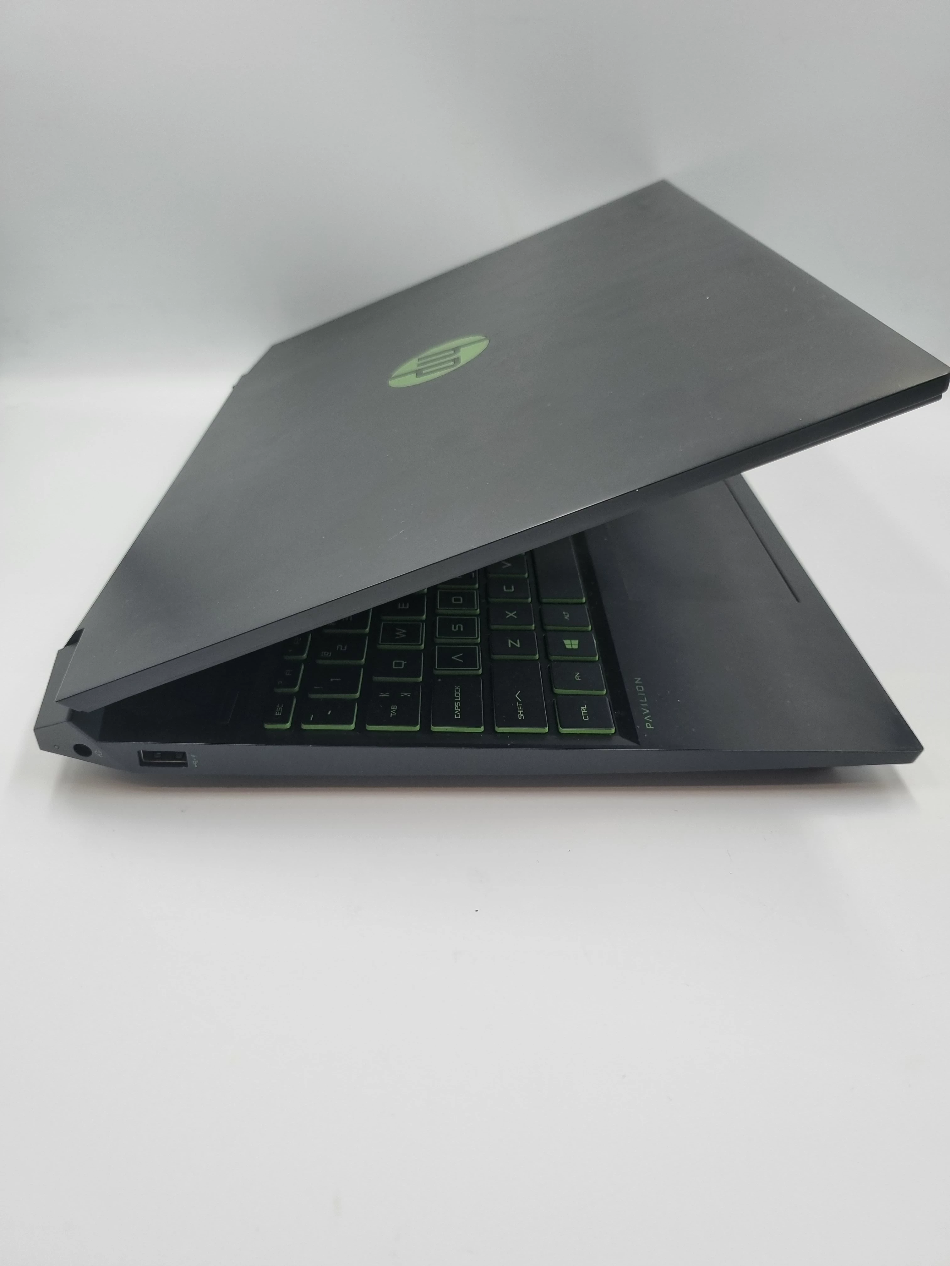 hp-pavilion-15-ec0047nw-512gbwin10amd-ryzen-5-kod-producenta-5t5y4ea