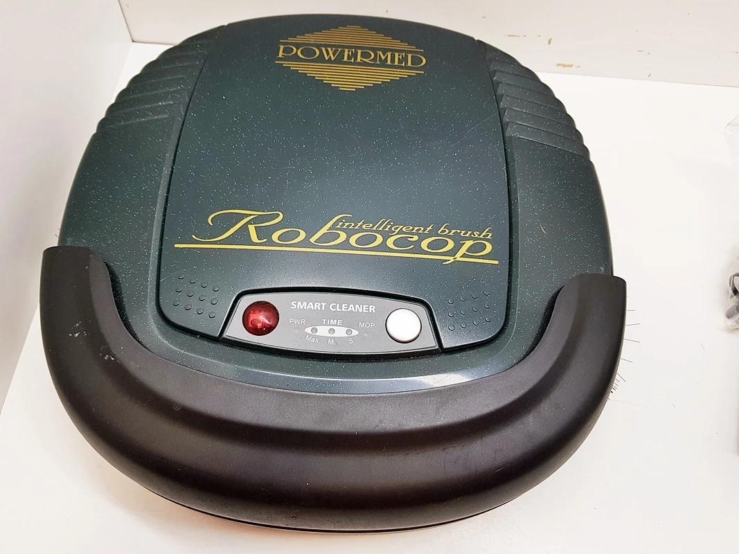 robot-sprzatajacy-powermed-robocop-kolor-dominujacy-srebrnyszary