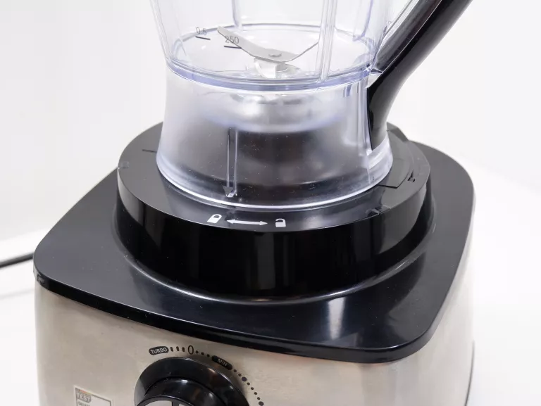 PC-KM 1063 ROBOT KUCHENNY KOMPLET
