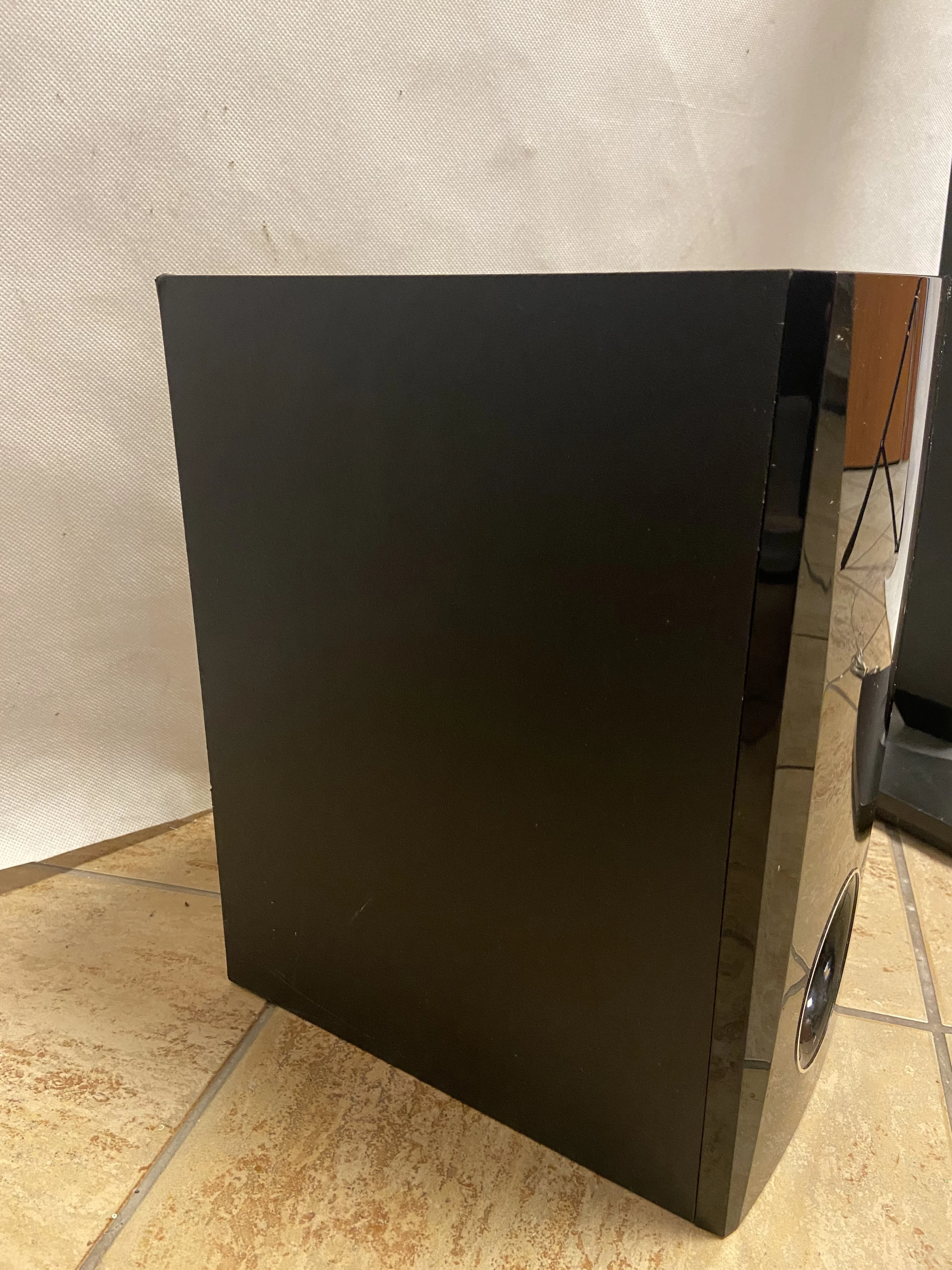 zestaw-kina-domowego-lg-dh4430p-moc-znamionowa-rms-330