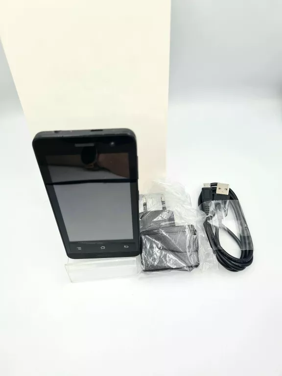 TELEFON ARCHOS 40D TITANIUM