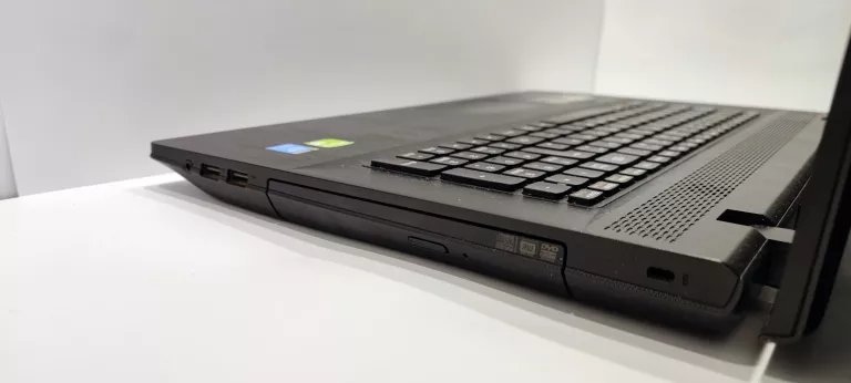 LAPTOP LENOVO G710 I5 NVIDIA GT 820M 8GB / 256GB