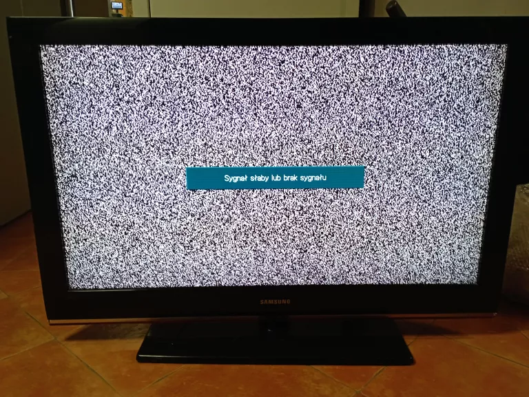 opis-telewizor-samsung-le40b530p7wpilotkabel-stan-uzywany