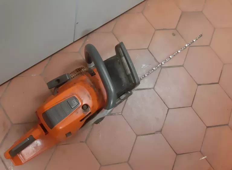 PIŁA SPALINOWA HUSQVARNA 555 XP