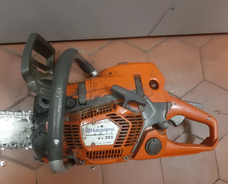 PIŁA SPALINOWA HUSQVARNA 555 XP