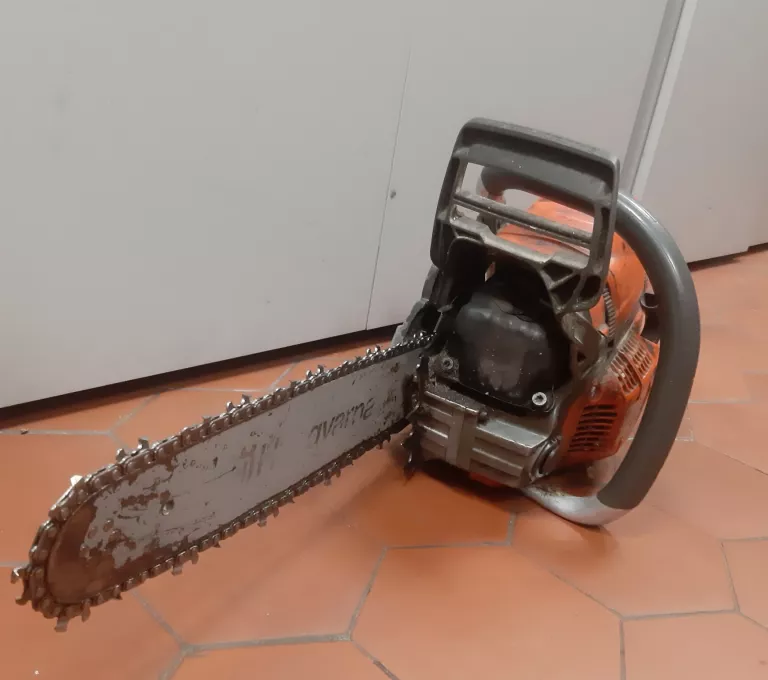 PIŁA SPALINOWA HUSQVARNA 555 XP