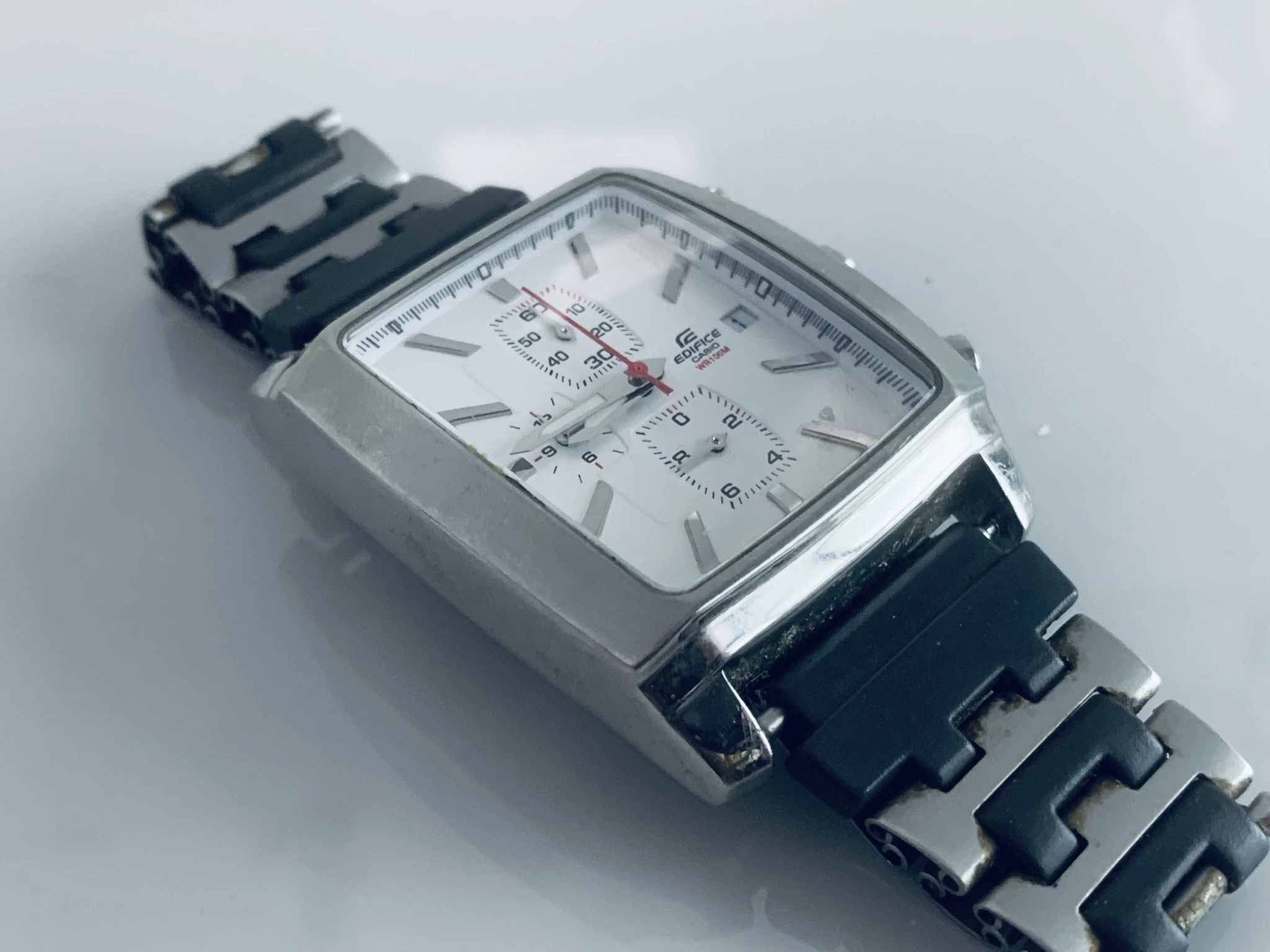 zegarek-casio-edifice-ef-509l-bransoleta-ksztalt-koperty-kwadratowa