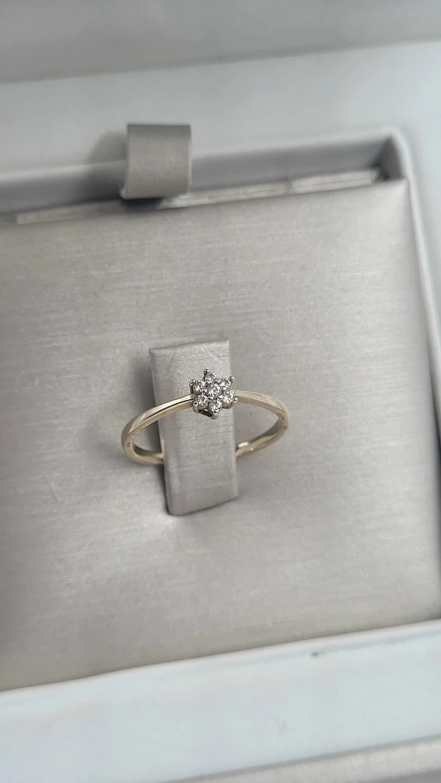 wyrob-jubilerski-uzywany-pierscionek-585-armii-krajowej-26-walbrzych-sj