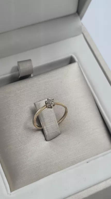 wyrob-jubilerski-uzywany-pierscionek-585-ean-gtin-00000000000000