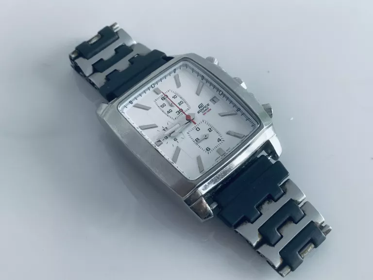 zegarek-casio-edifice-ef-509l-bransoleta-funkcje-datownik