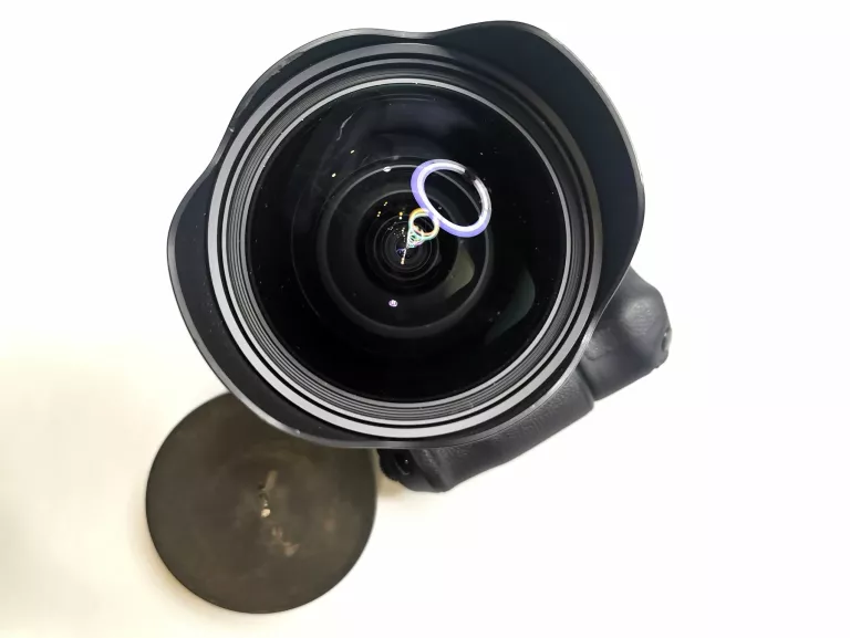 aparat-fotograficzny-lustrzanka-rozmiar-matrycy-pelna-klatka