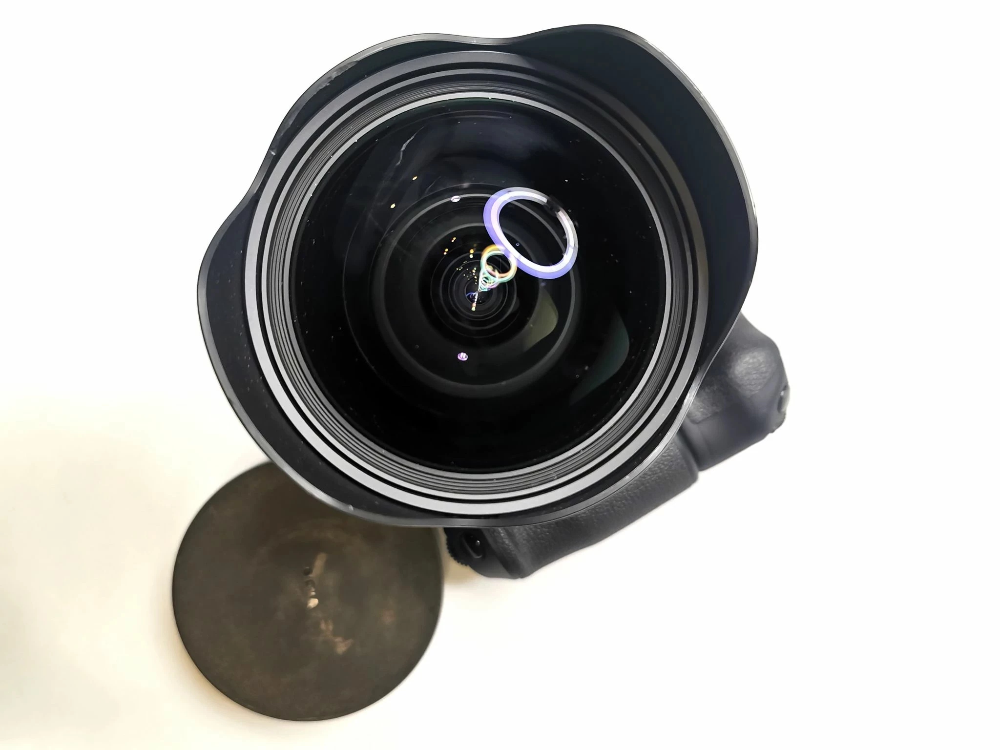 aparat-fotograficzny-lustrzanka-rozmiar-matrycy-pelna-klatka