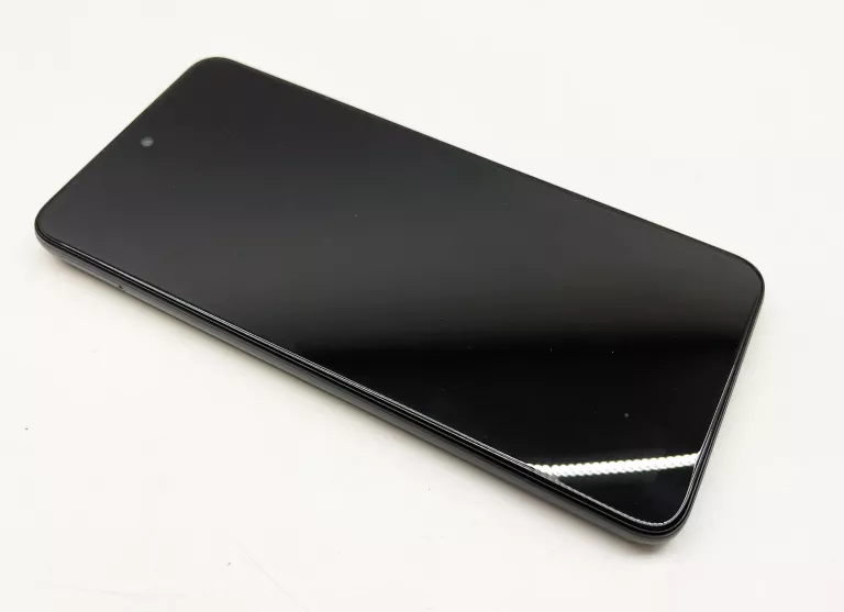 SMARTFON MOTOROLA MOTO E40 4/64 GB