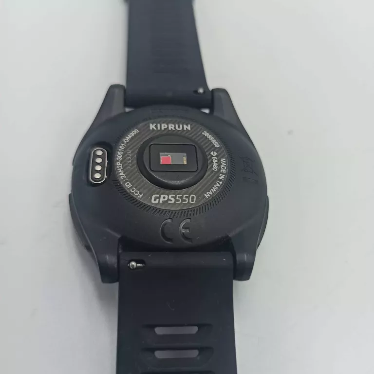 zegarek-sportowy-kiprun-gps-550-z-kablem-model-inny