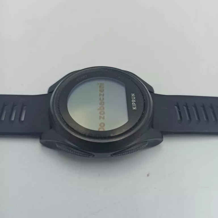 zegarek-sportowy-kiprun-gps-550-z-kablem-marka-kiprun