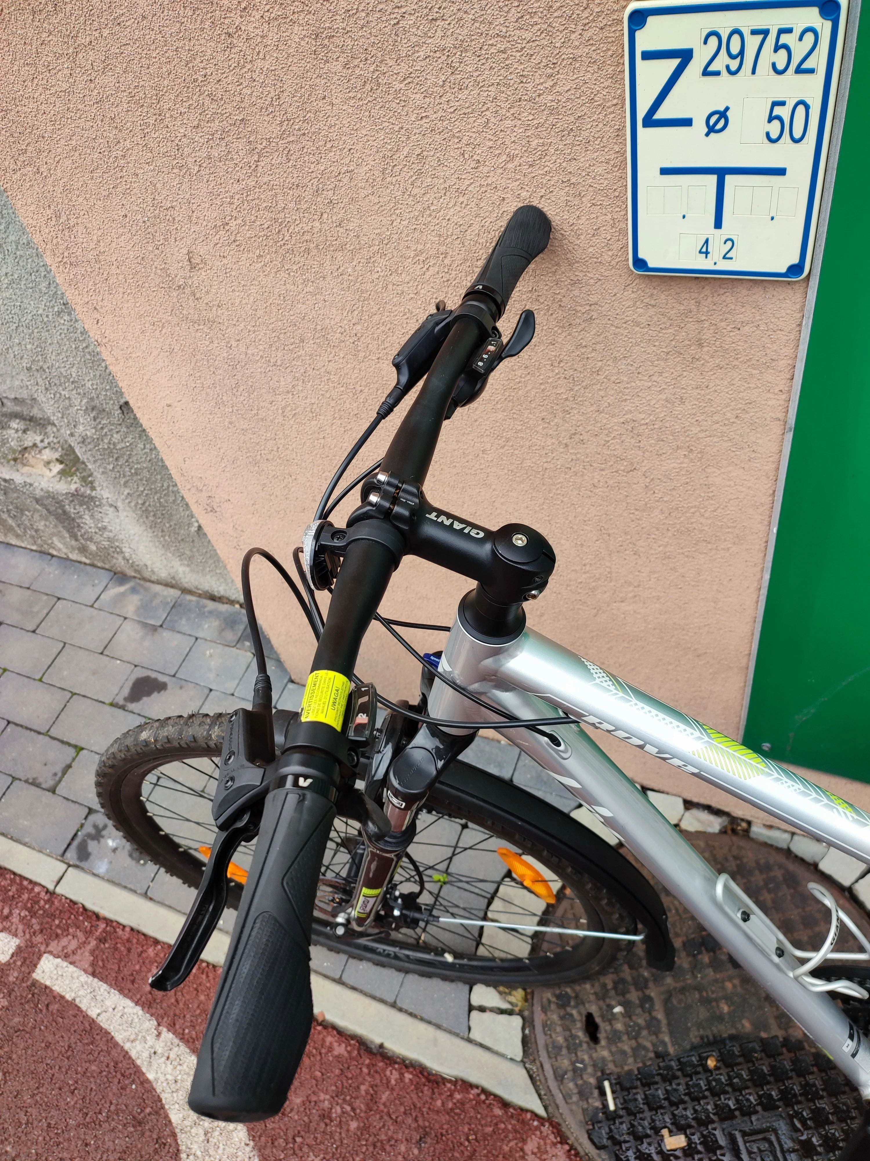 rower-giant-liv-rove-3-polecamy-rozmiar-ramy-brak-informacji