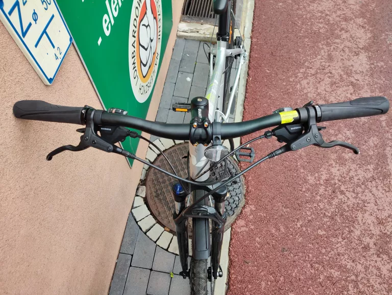 rower-giant-liv-rove-3-polecamy-marka-inna