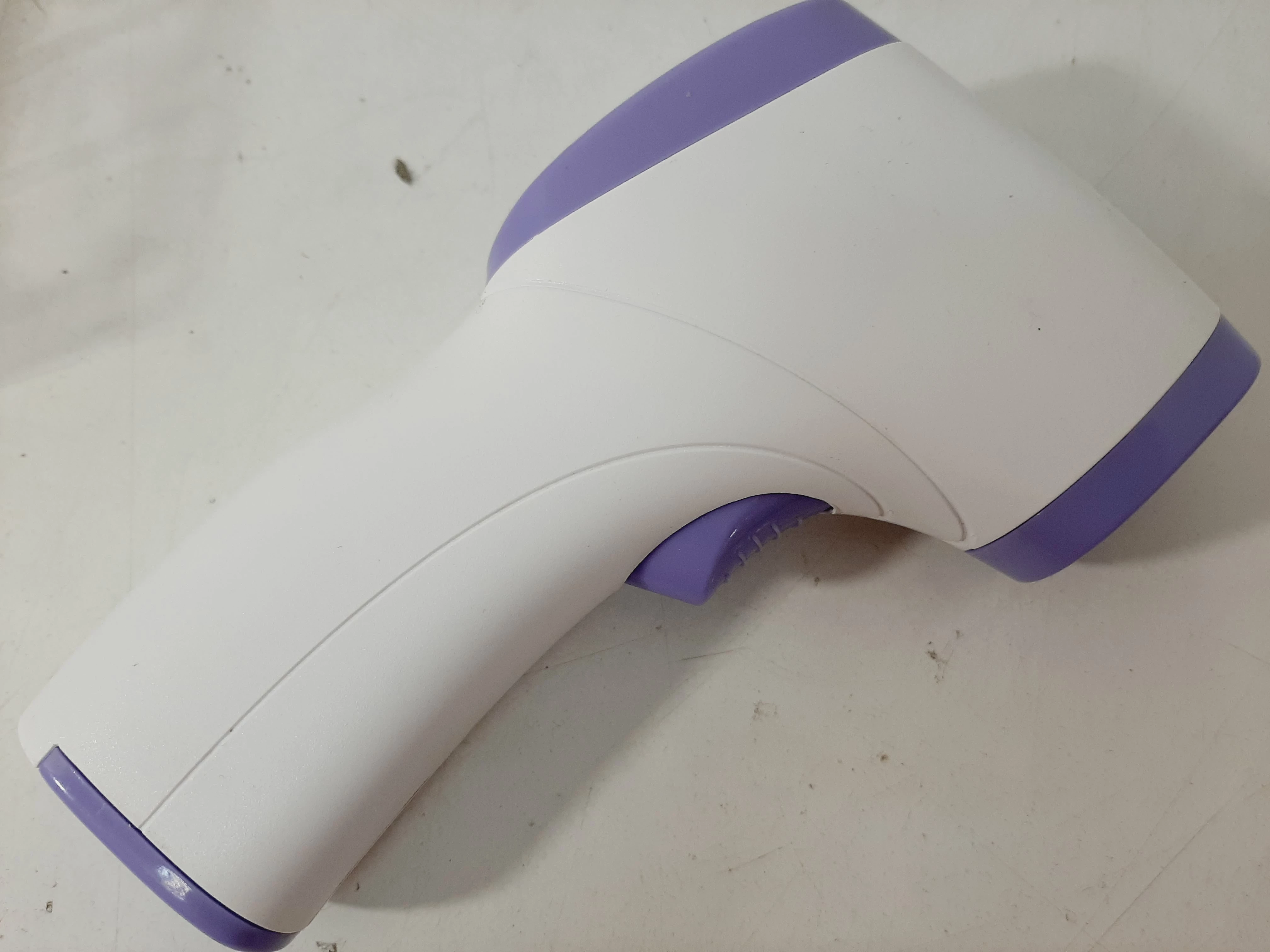 termometr-bezdotykowy-easy-go-smiki-paragon-marka-inna-marka