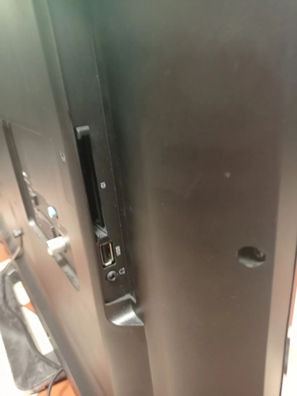 telewizor-philips-32phh420088-pilot-220602002-kod-producenta-32phh4200