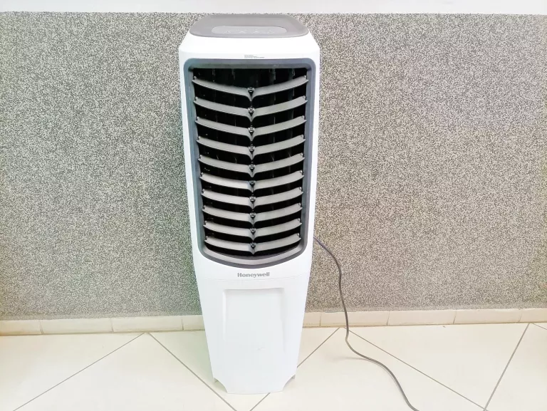 PIONOWY KLIMATYZATOR WODNY HONEYWELL 10L 4W1