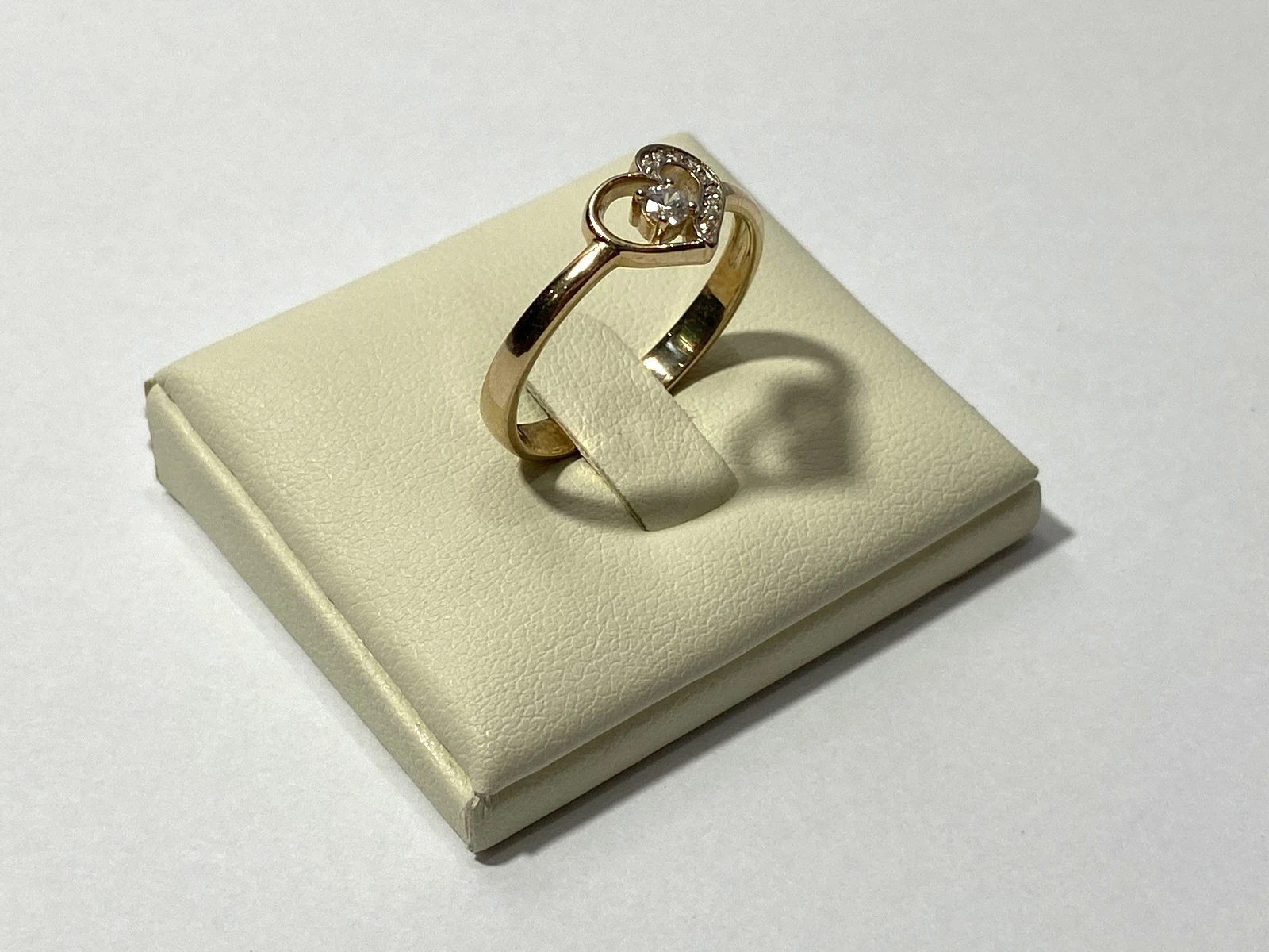 zloty-pierscionek-p375-248g-r22-stan-powystawowy