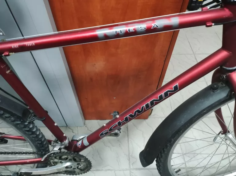 ROWER MTB SCHWINN MESA CZERWONY