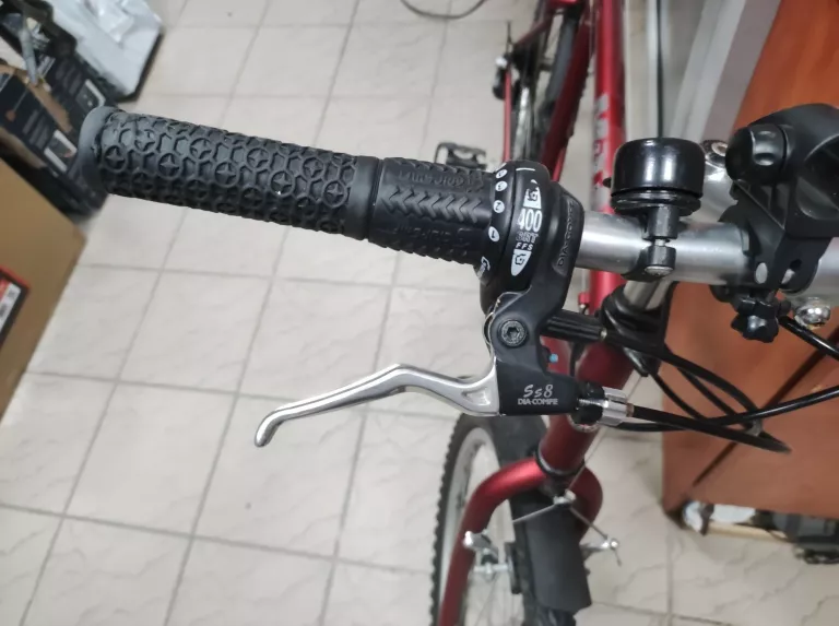 ROWER MTB SCHWINN MESA CZERWONY