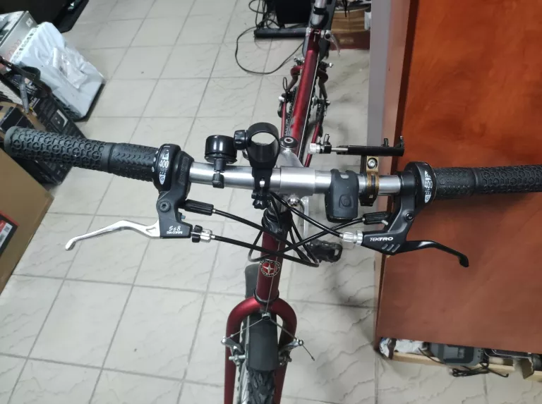 ROWER MTB SCHWINN MESA CZERWONY