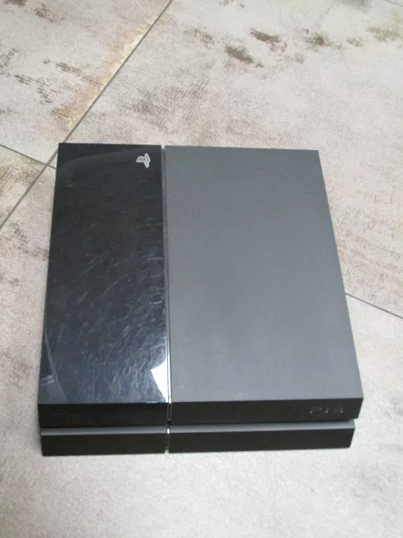 konsola-ps4-cuh-1116a-500gb-4gry-dysk-wbudowana-pamiec-500-gb