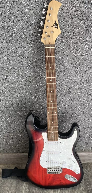 GITARA ELEKTRYCZNA 6-STRUNOWA + FUTERAŁ